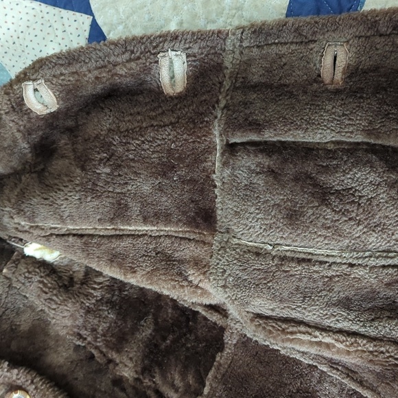 Vintage Sheepskin coat - Picture 3 of 12